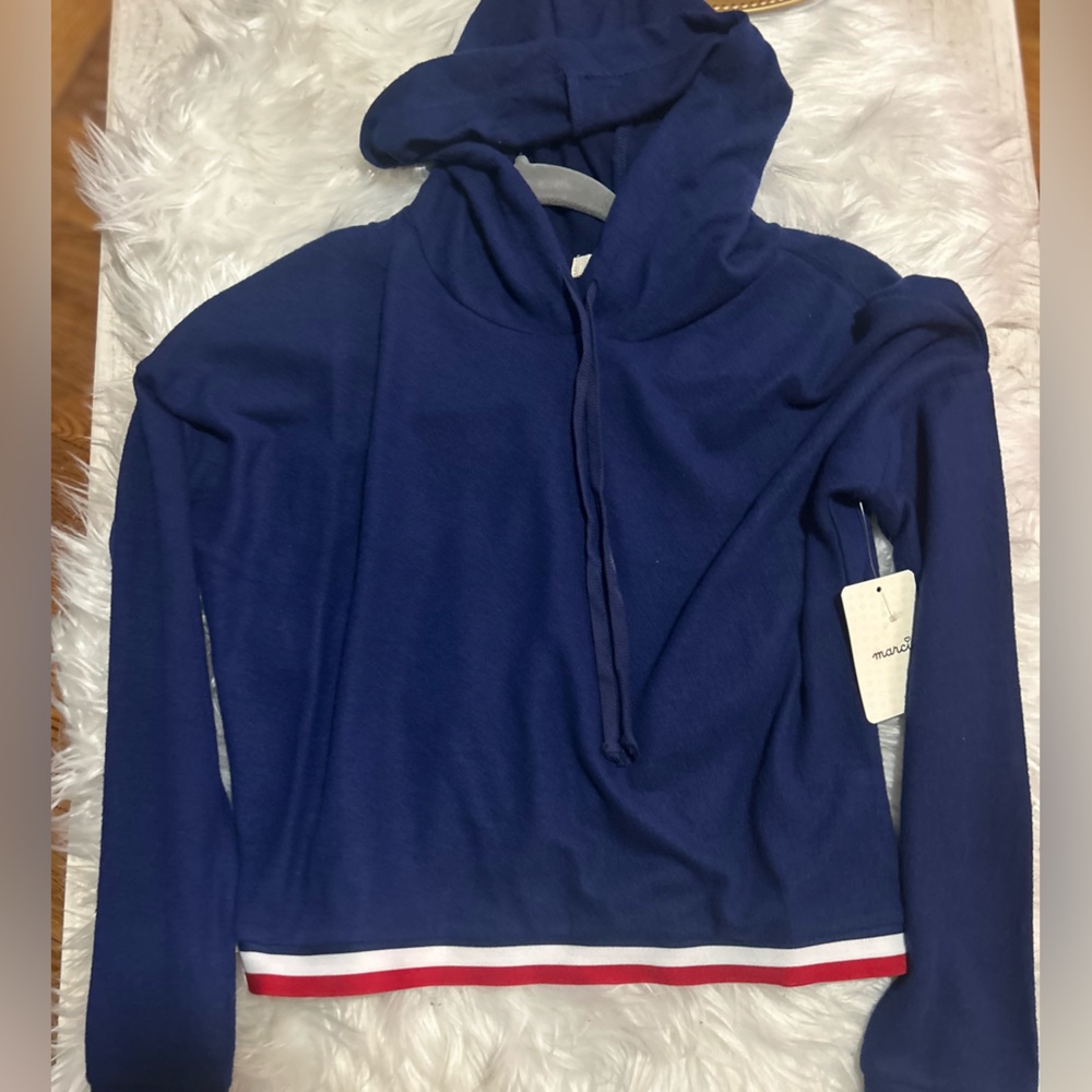 Crop top blue sweater